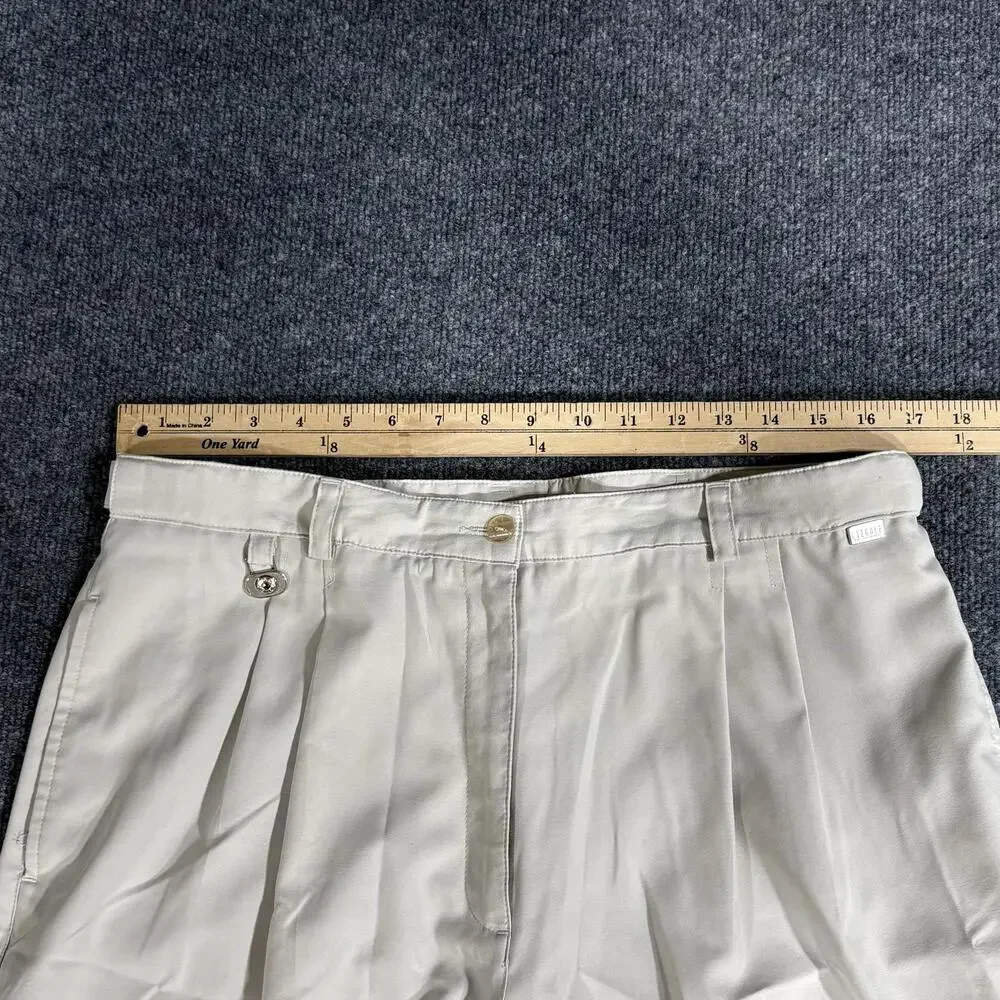 Liz Claiborne Lizgolf Shorts Womens 16 Beige Pleated Bermuda Golf Microfiber